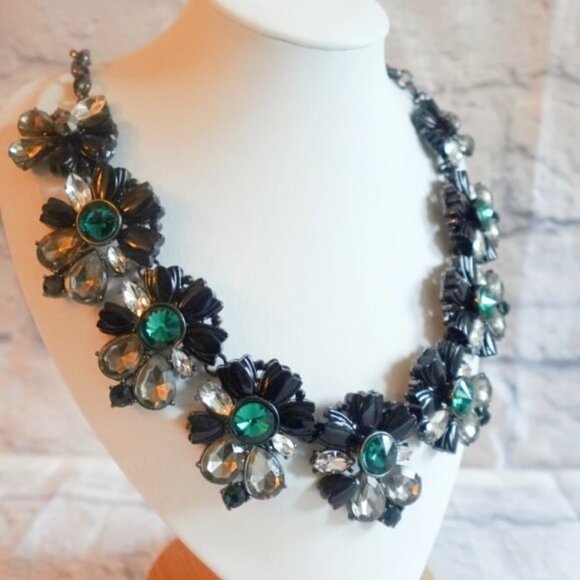 Vintage Aldo Necklace - Picture 1 of 9